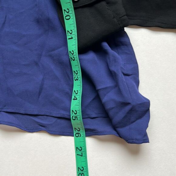 Parker Mesh Inset Top Silk Blue Black Size Medium NWT - Picture 4 of 7